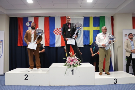 20250913 175614940 iOS